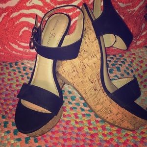 **NEVER WORN**  Black Strapped Wedges. Size 8.